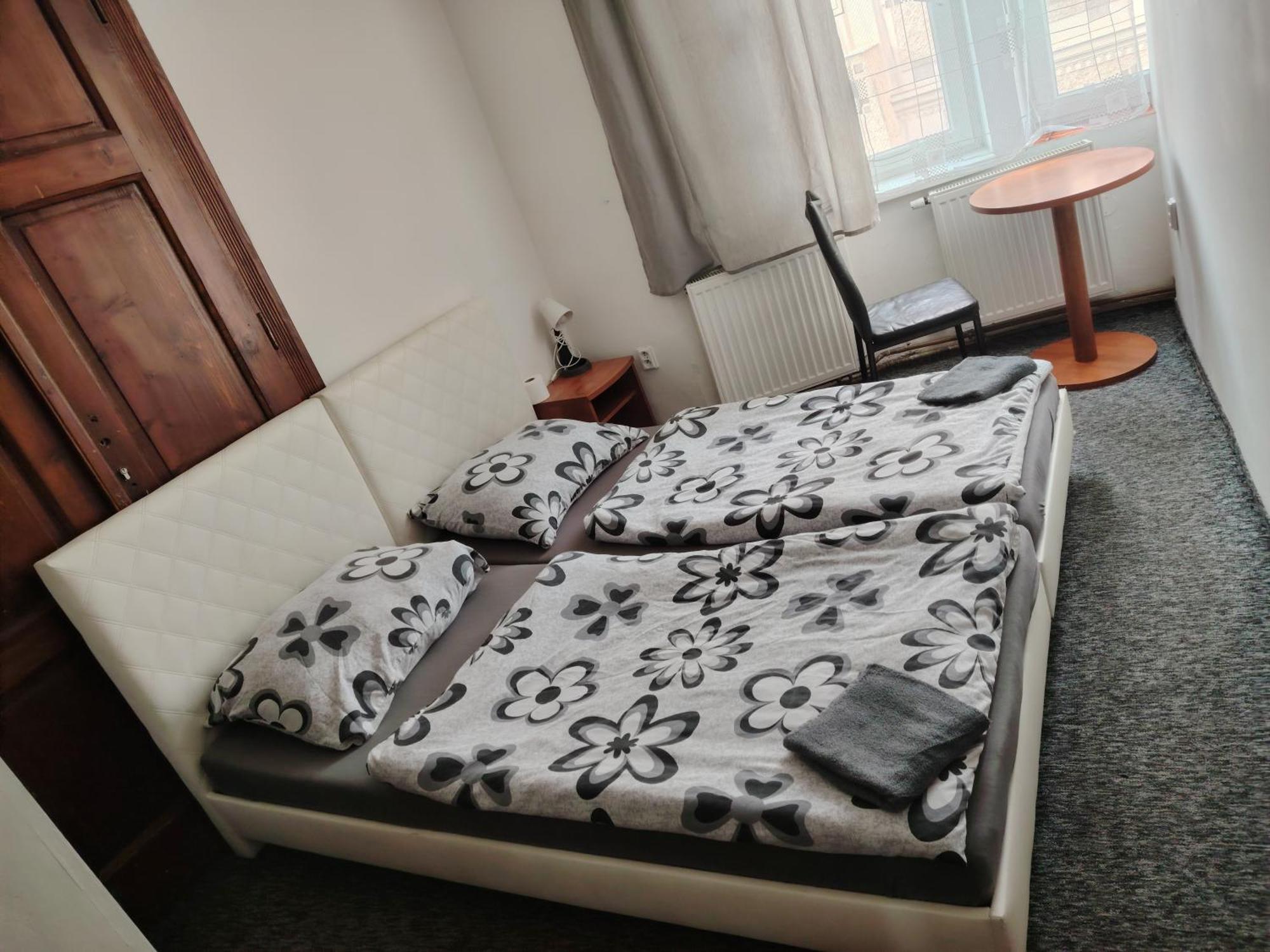 Centrum Ostrava - Rooms Bagian luar foto